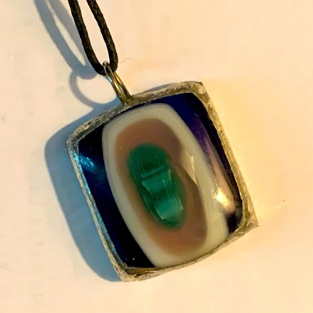 🎁‼️ Glass 🪞 Mirror 🪞 Necklace - 20”